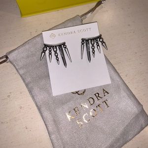 Kendra Scott Sawyer earrings